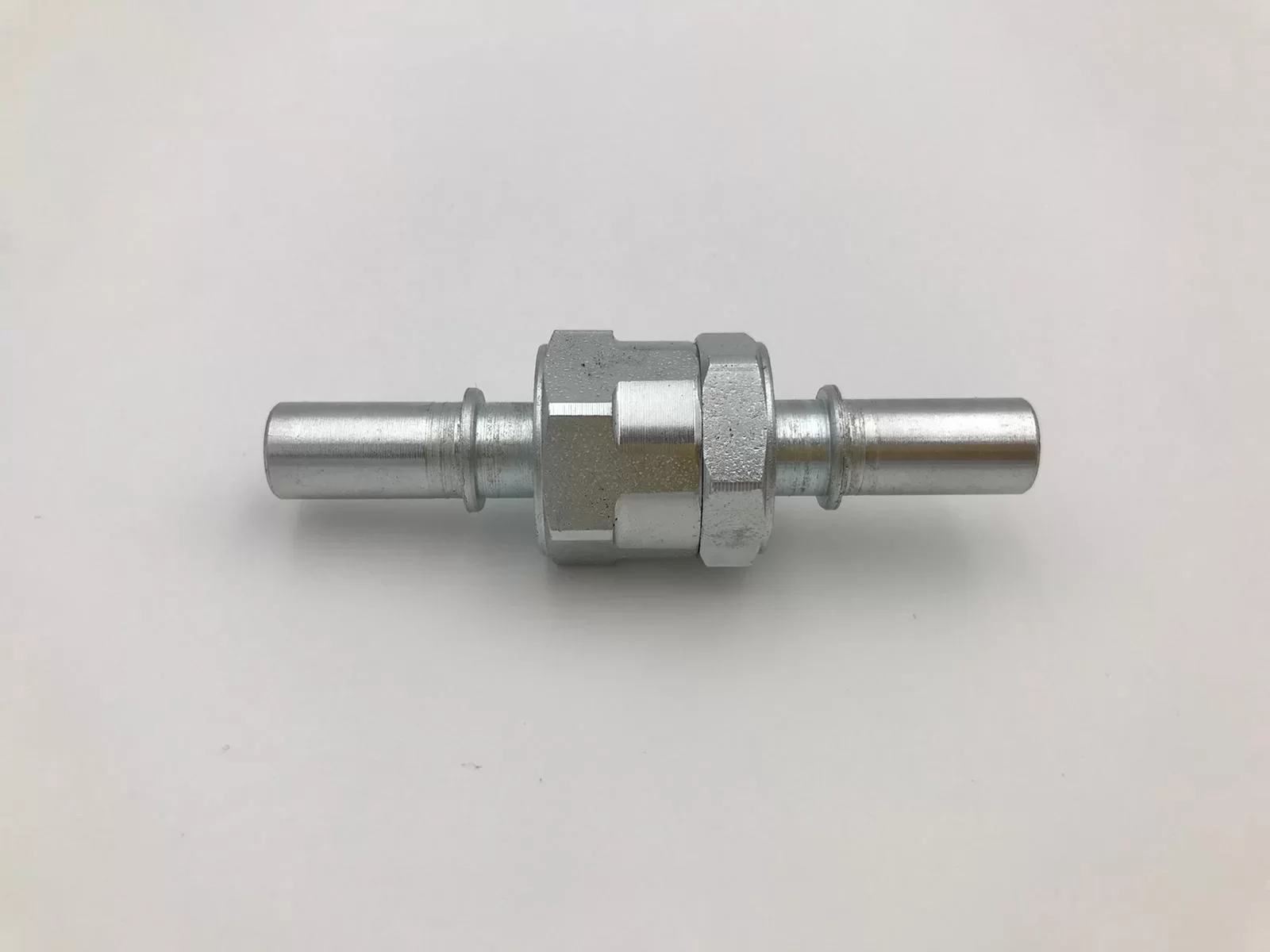 10 MM  MAZOT VE BENZİN YAKIT ÇEK VALF ( OTOMATİK REKOR GİRİŞLİ ) (Lisinya)