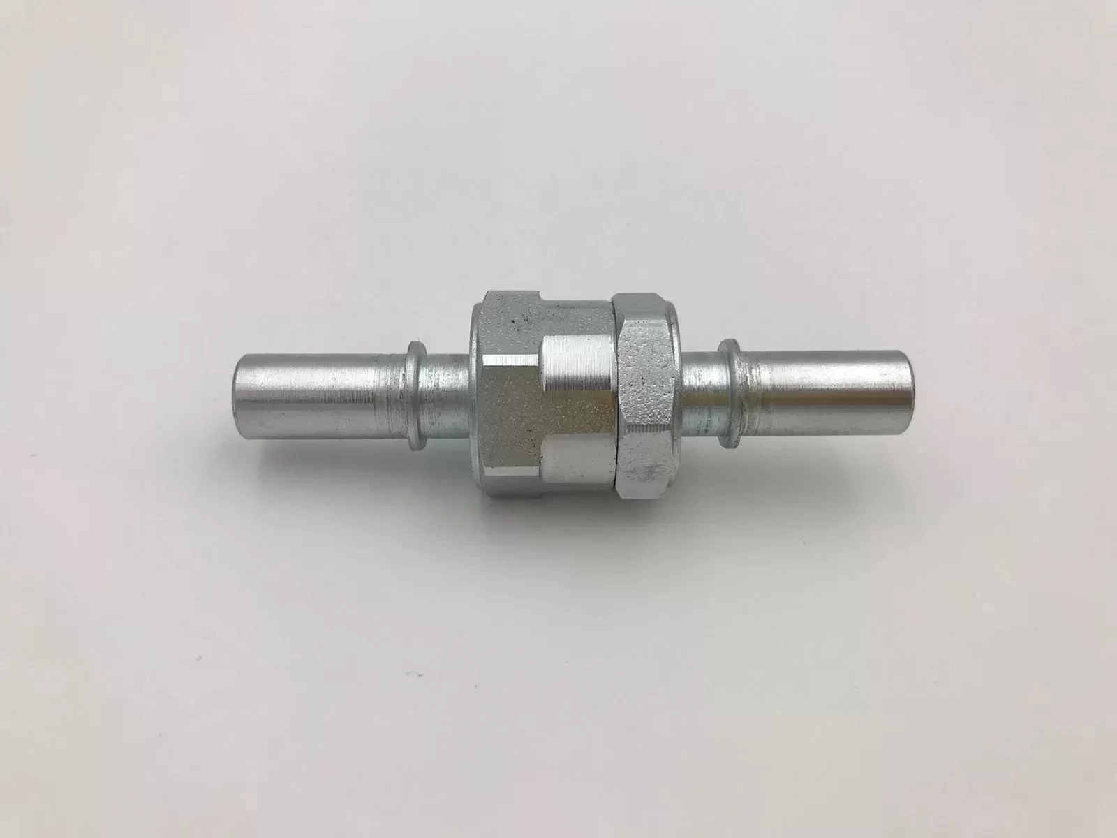 10 MM  MAZOT VE BENZİN YAKIT ÇEK VALF ( OTOMATİK REKOR GİRİŞLİ ) (Lisinya)