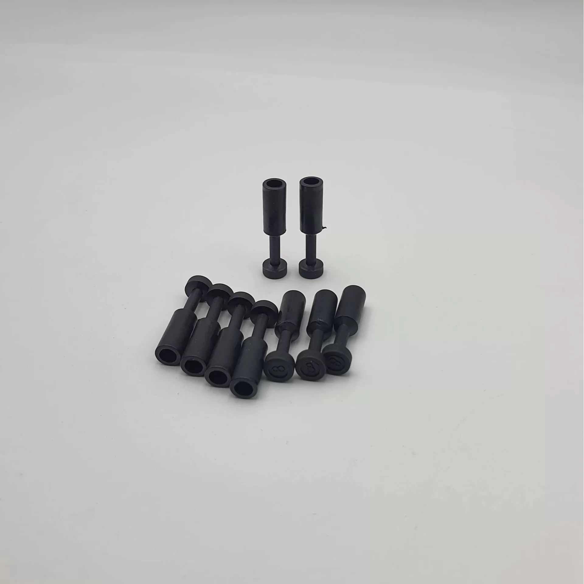 4 MM PLASTİK ERKEK KÖRTAPA (Lisinya)