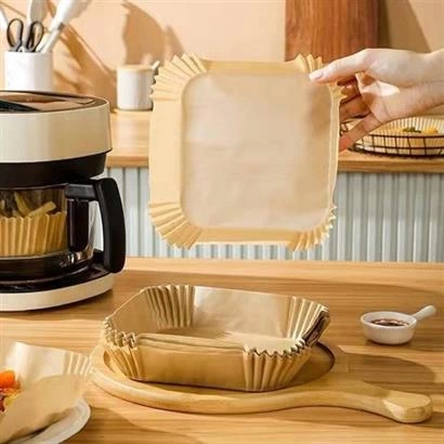 50 Adet Air Fryer Pişirme Kağıdı Tek Kullanımlık Hava Fritöz Yağ Geçirmez Yapışmaz Kare Tabak Model ( Lisinya )