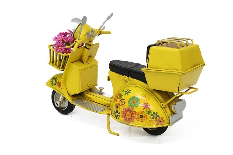 Vintage Tasarım Dekoratif Metal Scooter Sepetli ( Lisinya )