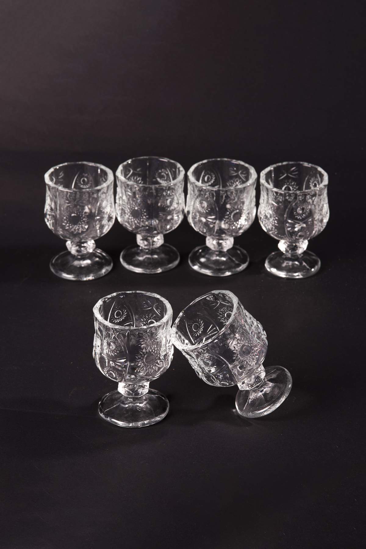 Ayaklı Kahve Yanı Bardağı Kristal Kesim Shot Bardak 7cm x 4 cm 6 Lı Set - Lisinya