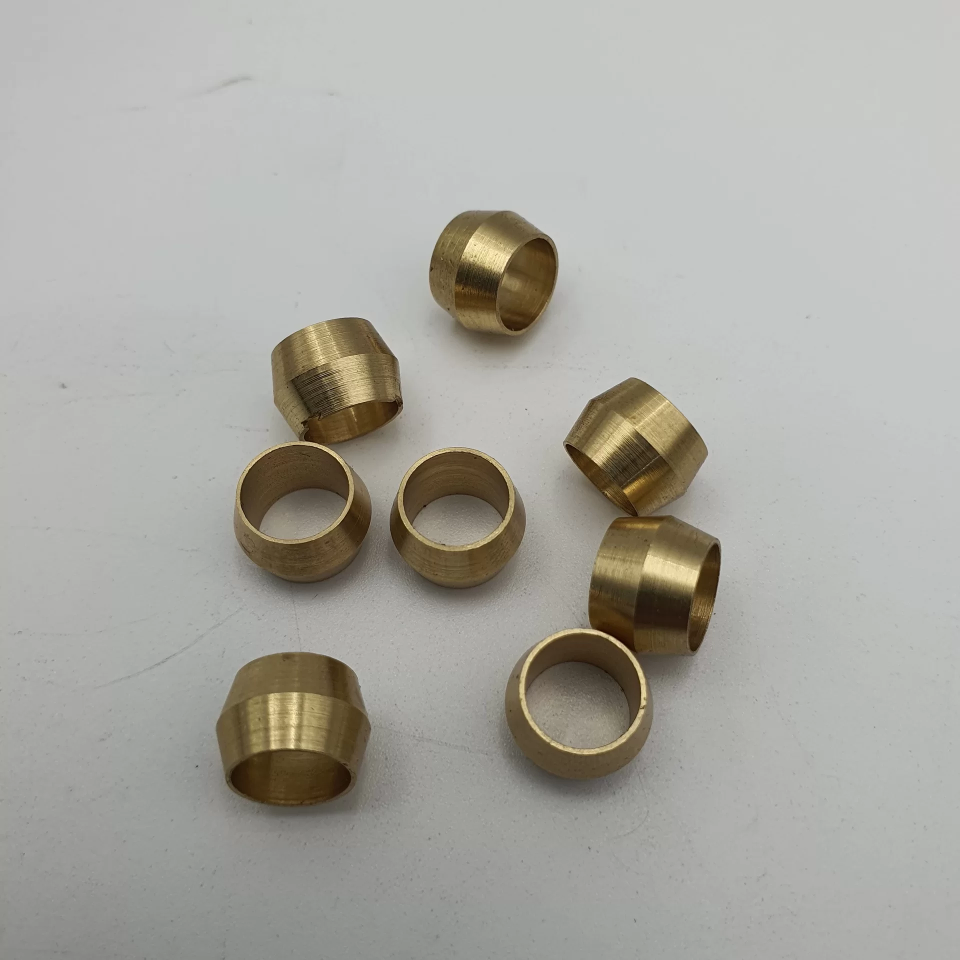 SARI PİRİNÇ YÜKSÜK 18 MM (Lisinya)